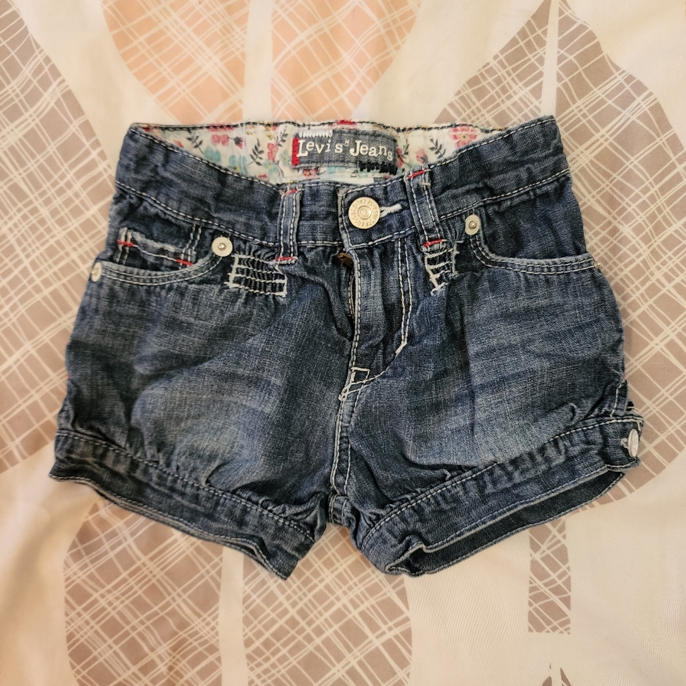 Denim shorts (2T)